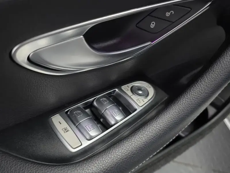 2021 Mercedes-Benz E-Класс с пробегом 66 418 км