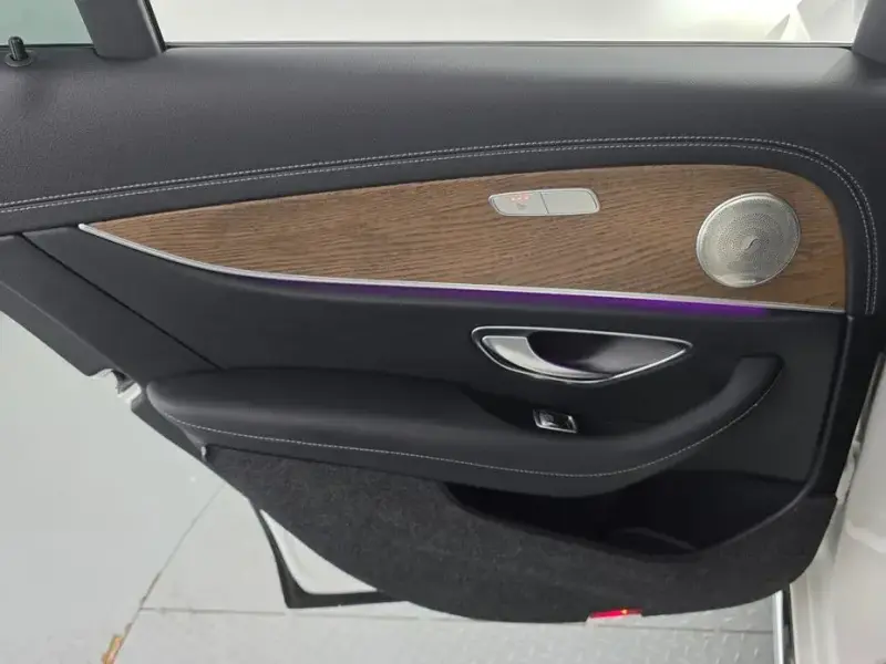 2021 Mercedes-Benz E-Класс с пробегом 66 418 км