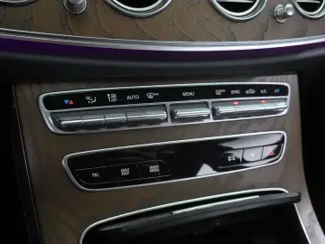 2021 Mercedes-Benz E-Класс с пробегом 66 418 км