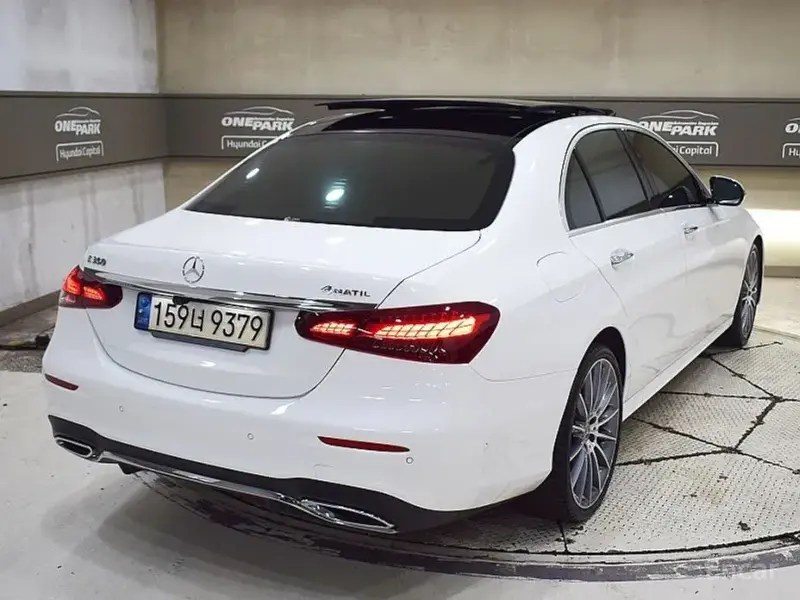 2022 Mercedes-Benz E-Класс с пробегом 63 211 км