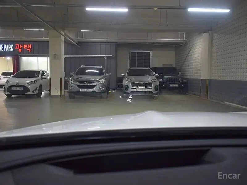 2022 Mercedes-Benz E-Класс с пробегом 63 211 км