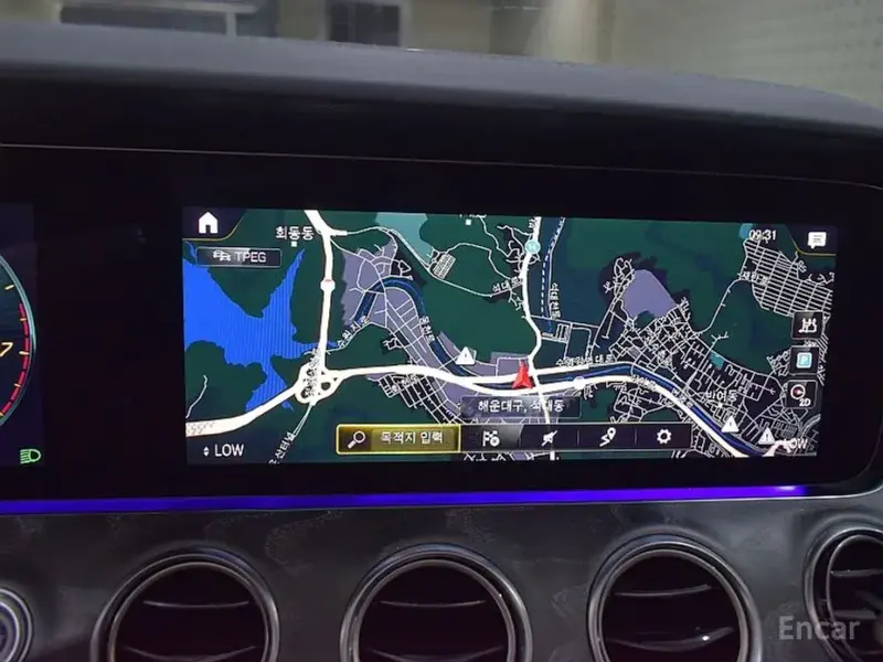 2022 Mercedes-Benz E-Класс с пробегом 63 211 км