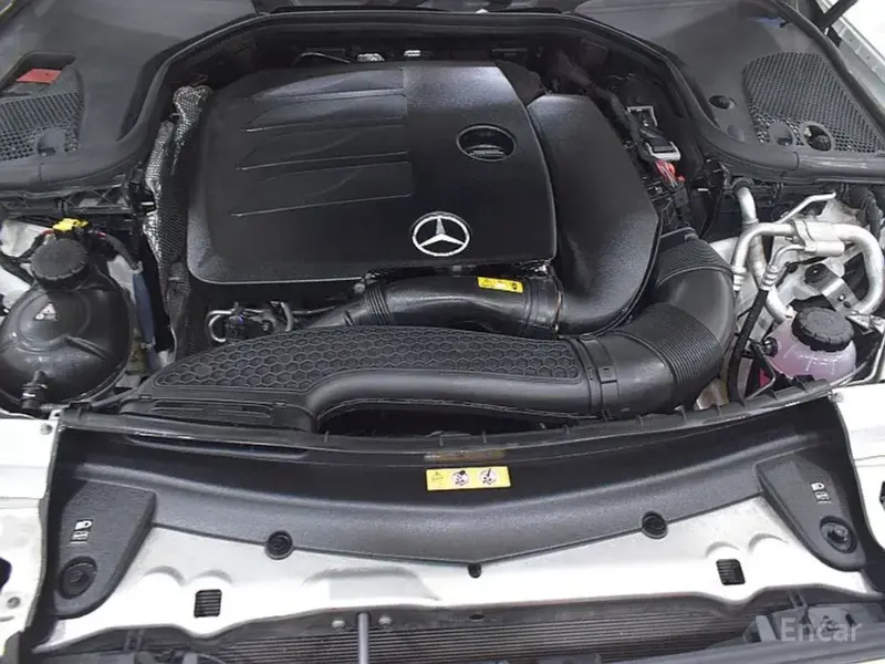 2022 Mercedes-Benz E-Класс с пробегом 63 211 км