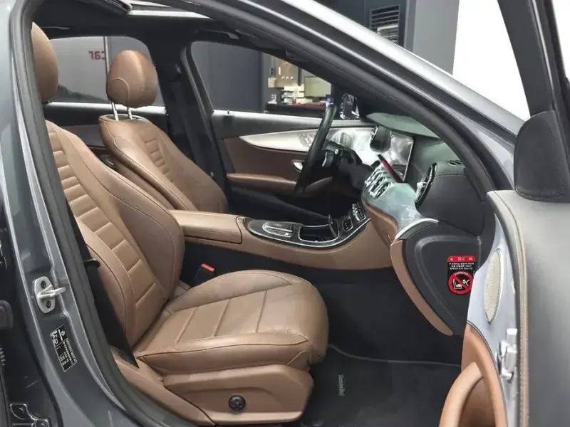 2021 Mercedes-Benz E-Класс с пробегом 121 524 км
