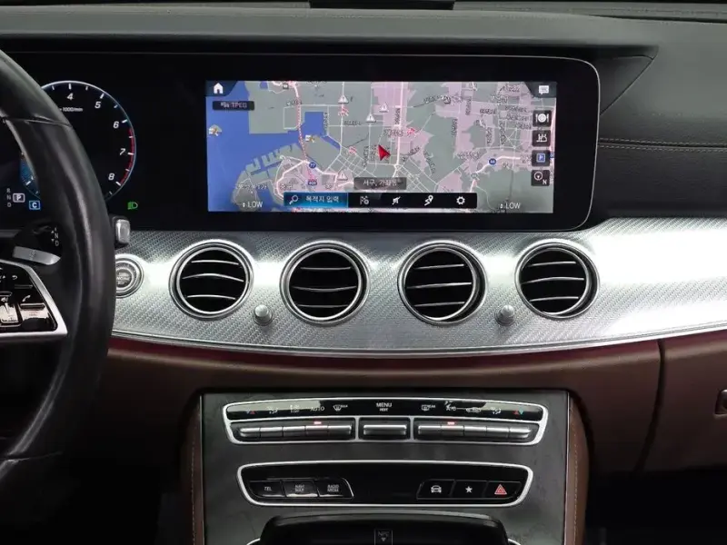 2021 Mercedes-Benz E-Класс с пробегом 121 524 км