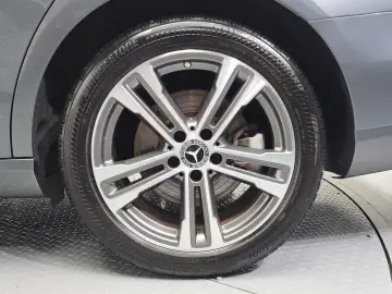 2021 Mercedes-Benz E-Класс с пробегом 121 524 км
