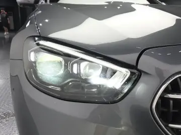 2021 Mercedes-Benz E-Класс с пробегом 121 524 км
