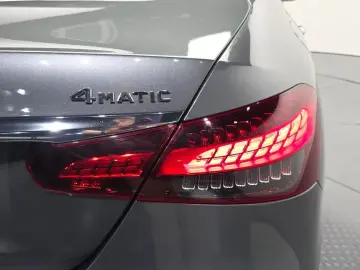 2021 Mercedes-Benz E-Класс с пробегом 121 524 км