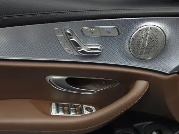 2021 Mercedes-Benz E-Класс с пробегом 121 524 км