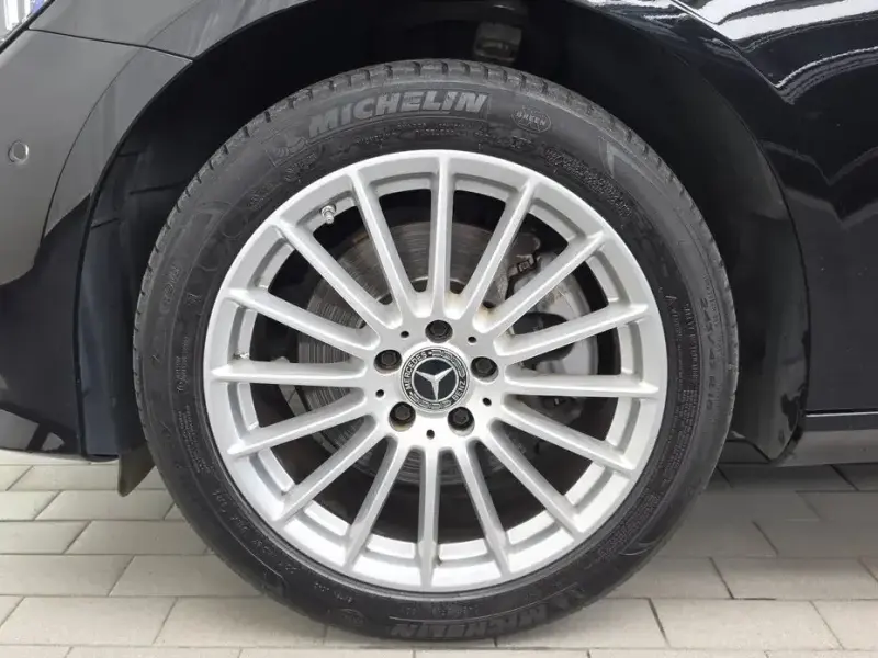 2023 Mercedes-Benz E-Класс с пробегом 181 303 км