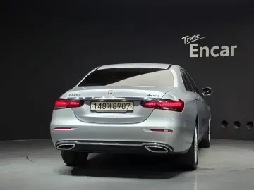 2022 Mercedes-Benz E-Класс с пробегом 26 557 км