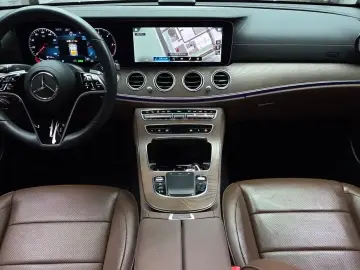 2022 Mercedes-Benz E-Класс с пробегом 26 557 км