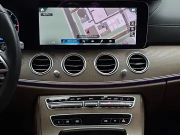 2022 Mercedes-Benz E-Класс с пробегом 26 557 км