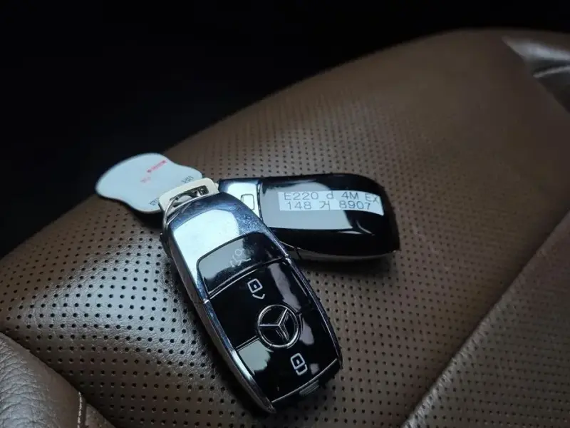 2022 Mercedes-Benz E-Класс с пробегом 26 557 км