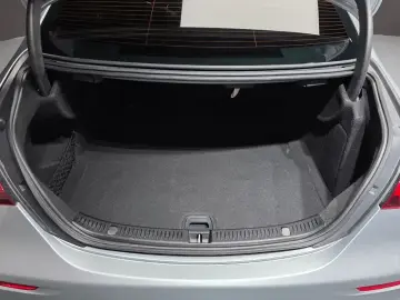 2022 Mercedes-Benz E-Класс с пробегом 26 557 км