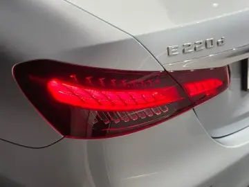 2022 Mercedes-Benz E-Класс с пробегом 26 557 км
