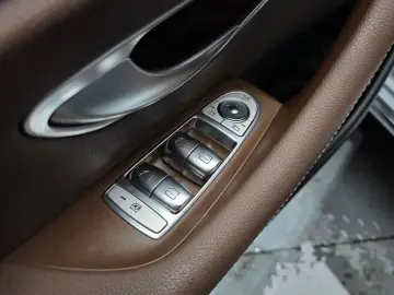 2022 Mercedes-Benz E-Класс с пробегом 26 557 км