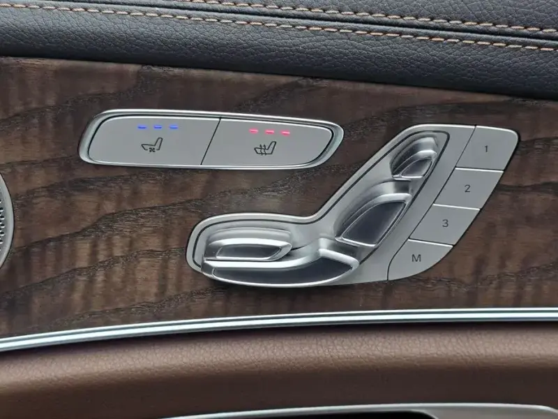 2022 Mercedes-Benz E-Класс с пробегом 26 557 км