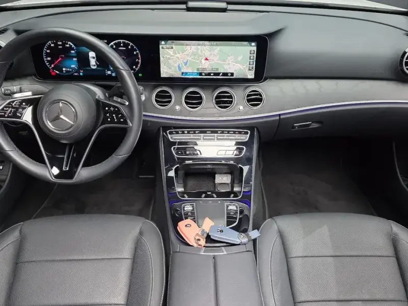 2022 Mercedes-Benz E-Класс с пробегом 30 679 км