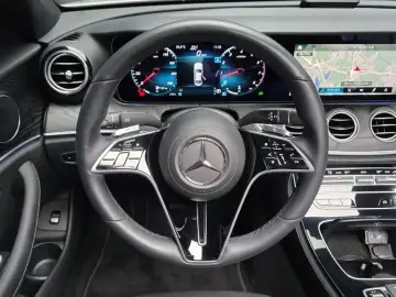 2022 Mercedes-Benz E-Класс с пробегом 30 679 км