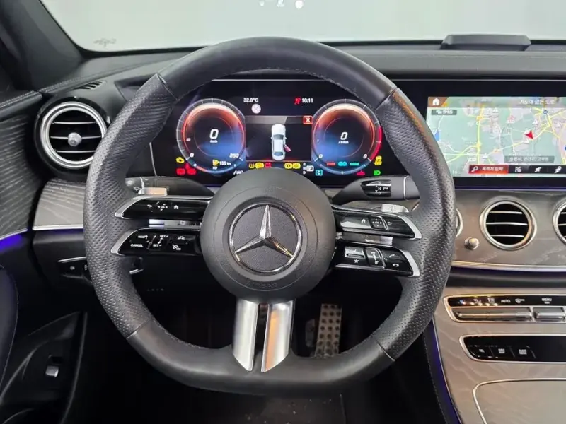 2023 Mercedes-Benz E-Класс с пробегом 40 531 км