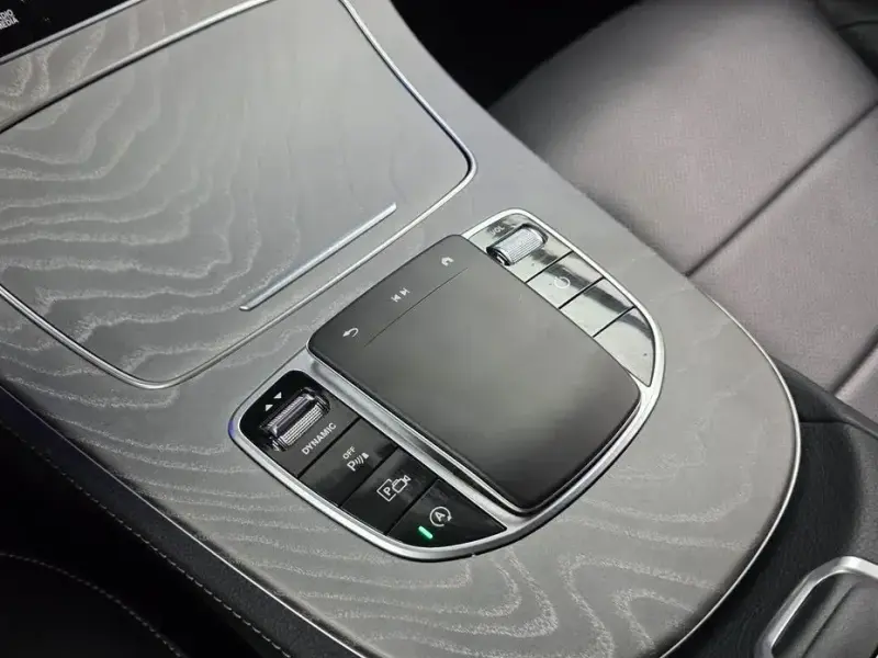 2023 Mercedes-Benz E-Класс с пробегом 40 531 км