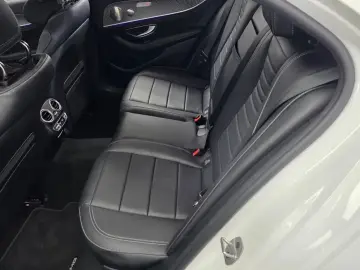 2023 Mercedes-Benz E-Класс с пробегом 40 531 км