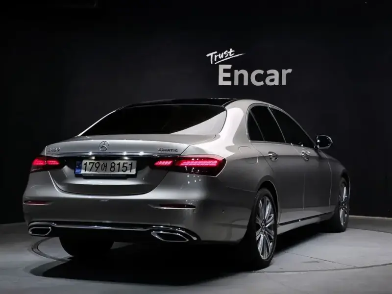 2021 Mercedes-Benz E-Класс с пробегом 57 975 км