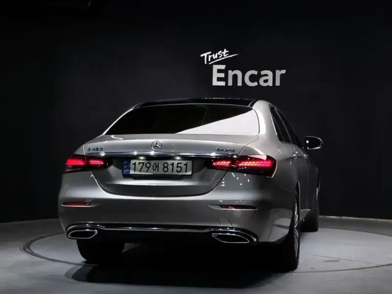 2021 Mercedes-Benz E-Класс с пробегом 57 975 км