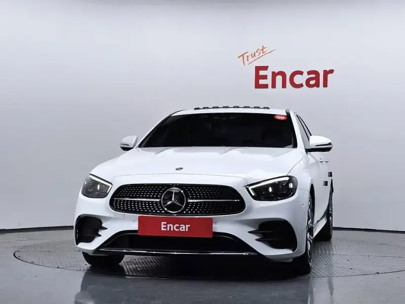 2022 Mercedes-Benz E-Класс с пробегом 35 726 км