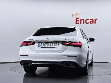 2022 Mercedes-Benz E-Класс с пробегом 35 726 км