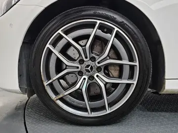 2022 Mercedes-Benz E-Класс с пробегом 35 726 км