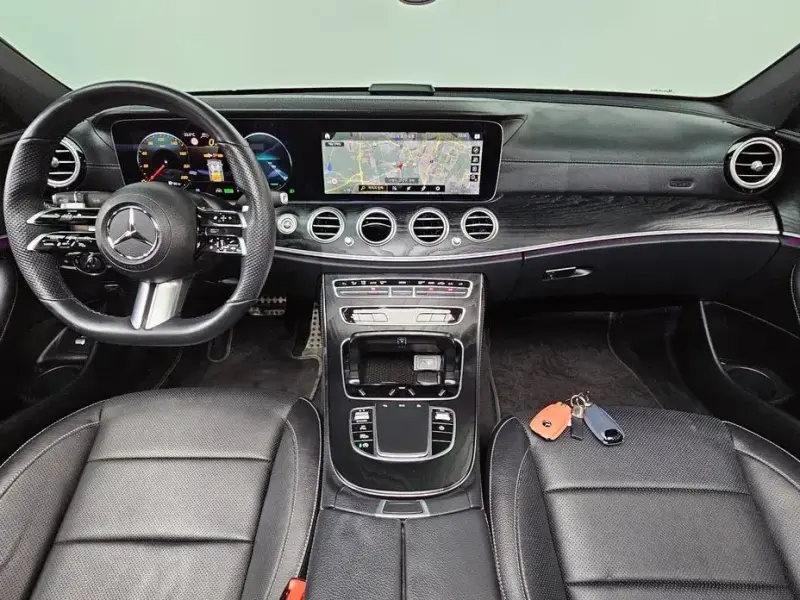 2022 Mercedes-Benz E-Класс с пробегом 35 726 км