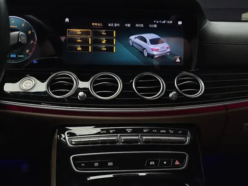 2021 Mercedes-Benz E-Класс с пробегом 57 975 км
