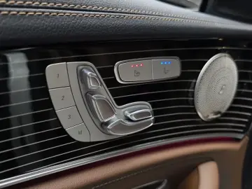 2021 Mercedes-Benz E-Класс с пробегом 57 975 км