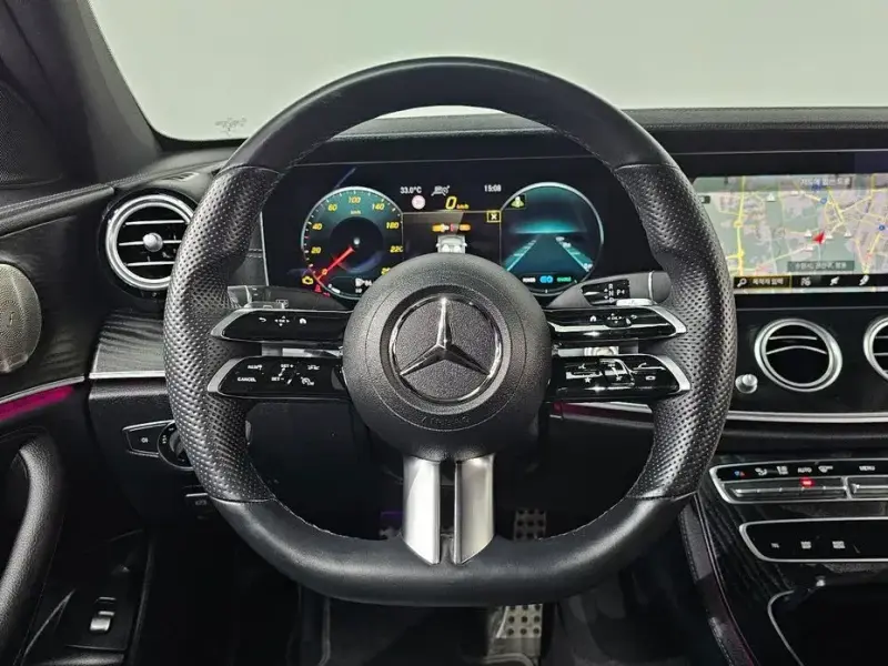 2022 Mercedes-Benz E-Класс с пробегом 35 726 км