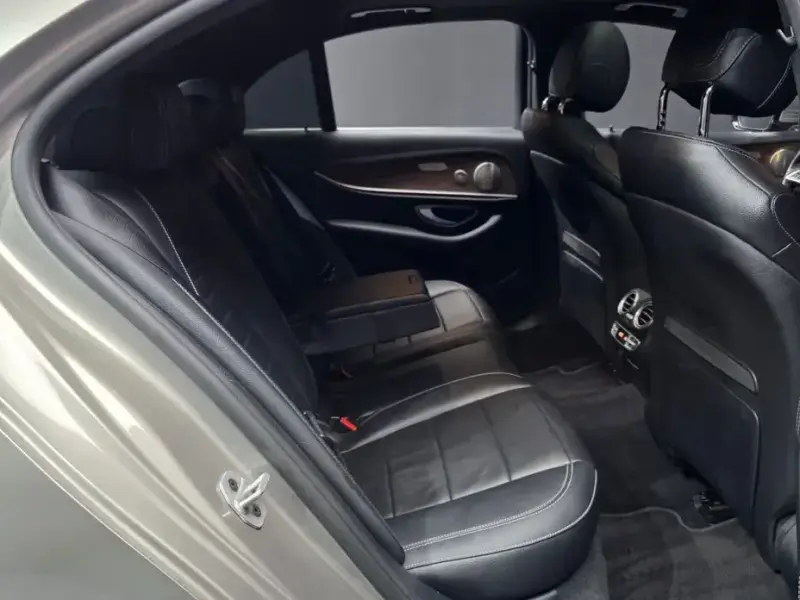 2021 Mercedes-Benz E-Класс с пробегом 110 873 км