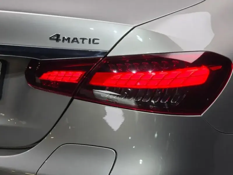 2021 Mercedes-Benz E-Класс с пробегом 110 873 км