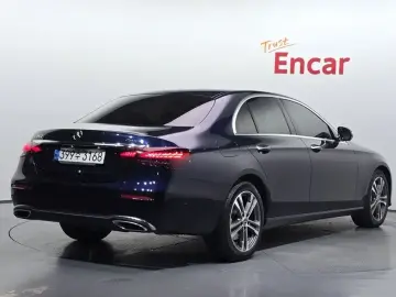 2022 Mercedes-Benz E-Класс с пробегом 48 818 км
