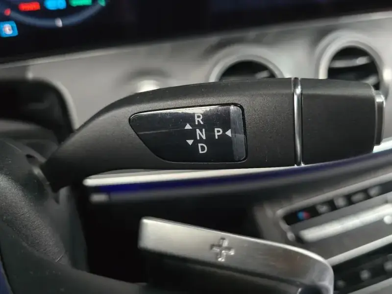 2022 Mercedes-Benz E-Класс с пробегом 48 818 км