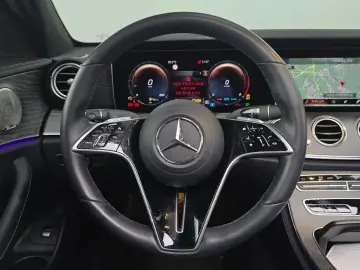 2022 Mercedes-Benz E-Класс с пробегом 48 818 км