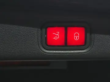 2022 Mercedes-Benz E-Класс с пробегом 48 818 км