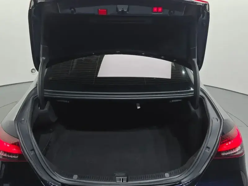 2022 Mercedes-Benz E-Класс с пробегом 48 818 км