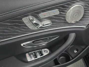 2022 Mercedes-Benz E-Класс с пробегом 48 818 км