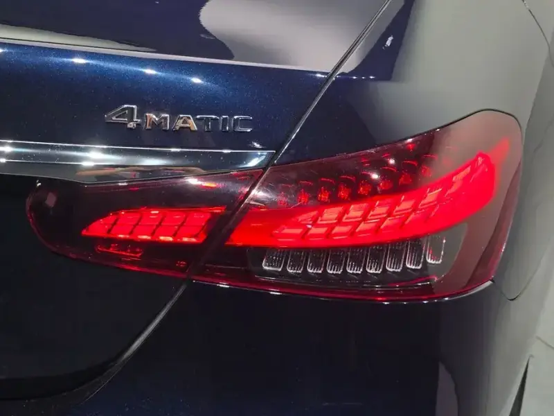 2022 Mercedes-Benz E-Класс с пробегом 48 818 км
