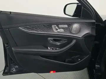 2022 Mercedes-Benz E-Класс с пробегом 48 818 км
