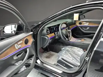 2022 Mercedes-Benz E-Класс с пробегом 26 234 км