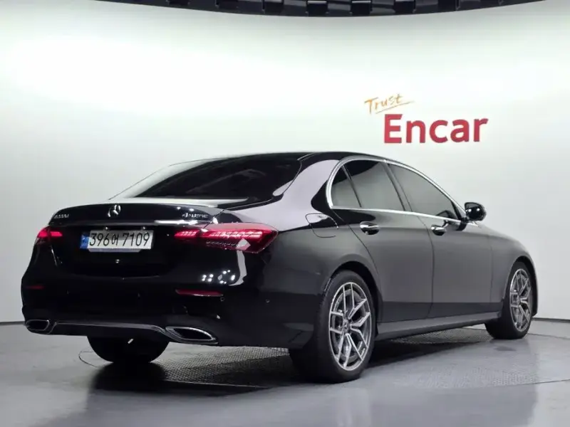 2021 Mercedes-Benz E-Класс с пробегом 36 194 км