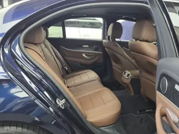 2022 Mercedes-Benz E-Класс с пробегом 14 345 км