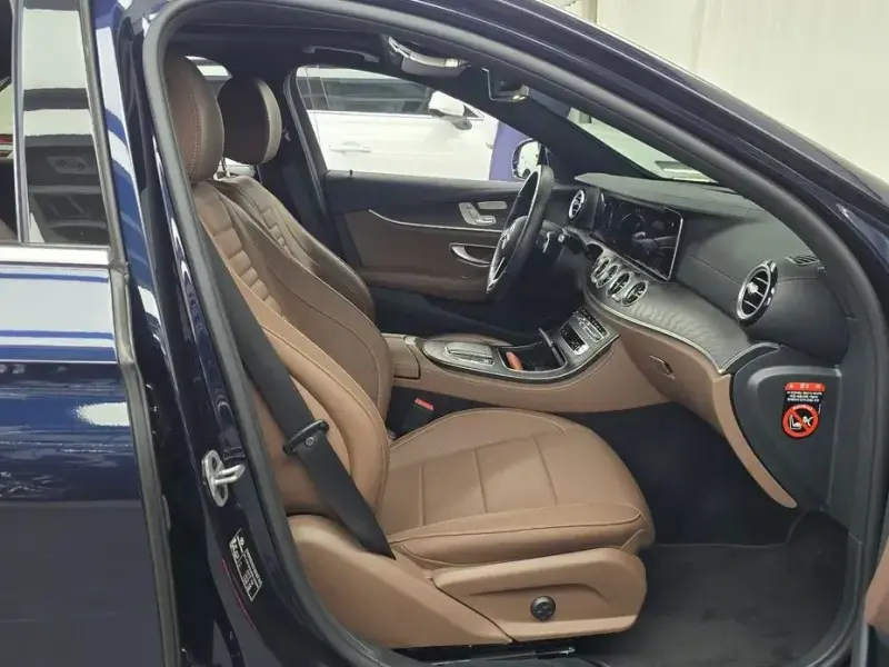 2022 Mercedes-Benz E-Класс с пробегом 14 345 км